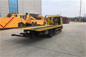 子洲非事故拖车